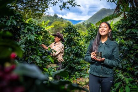 Con la estrategia “Turismo para una Cultura de Paz”, 121 municipios PDET avanzan como territorios turísticos de paz. Más de 450 actores se fortalecen como proveedores y 750 cuentan ya con el sello Colombia Destinos de Paz. Crédito: Fontur.
