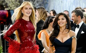 La actriz Nicole Kidman junto a la esposa del fundador de Amazon, Lauren Sanchez Bezos.
