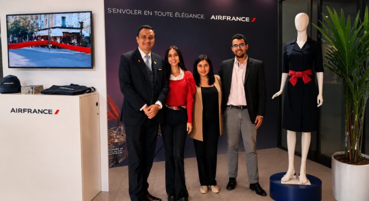 Equipo de Air France en el evento.